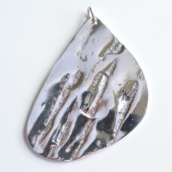 Sassafras Creek splitting timber slanted droplet pendant with keyhole